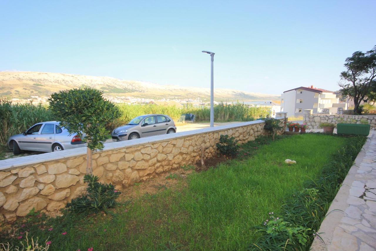 Apartments With A Parking Space Pag - 9388 Pag Town Luaran gambar