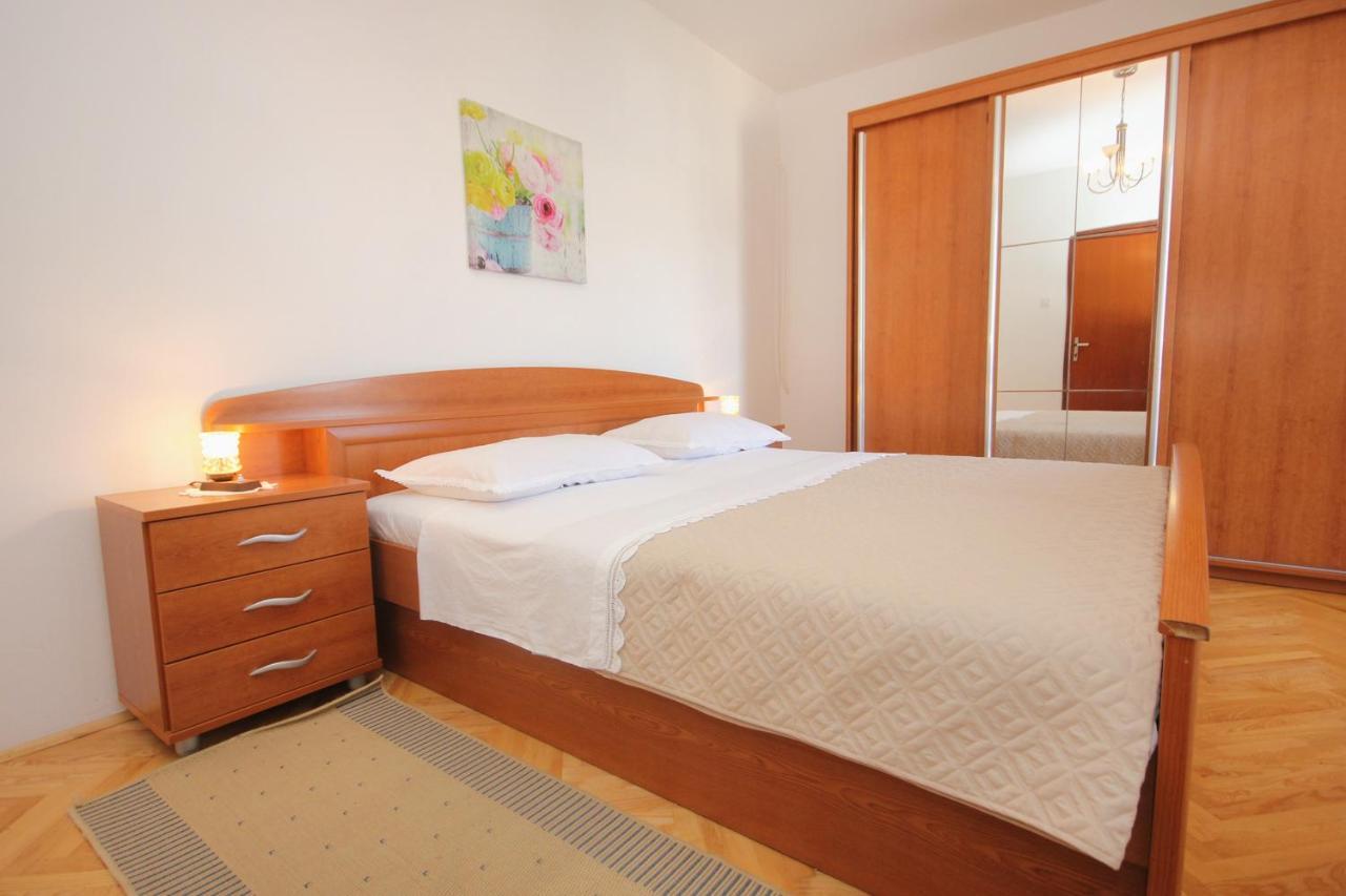 Apartments With A Parking Space Pag - 9388 Pag Town Luaran gambar