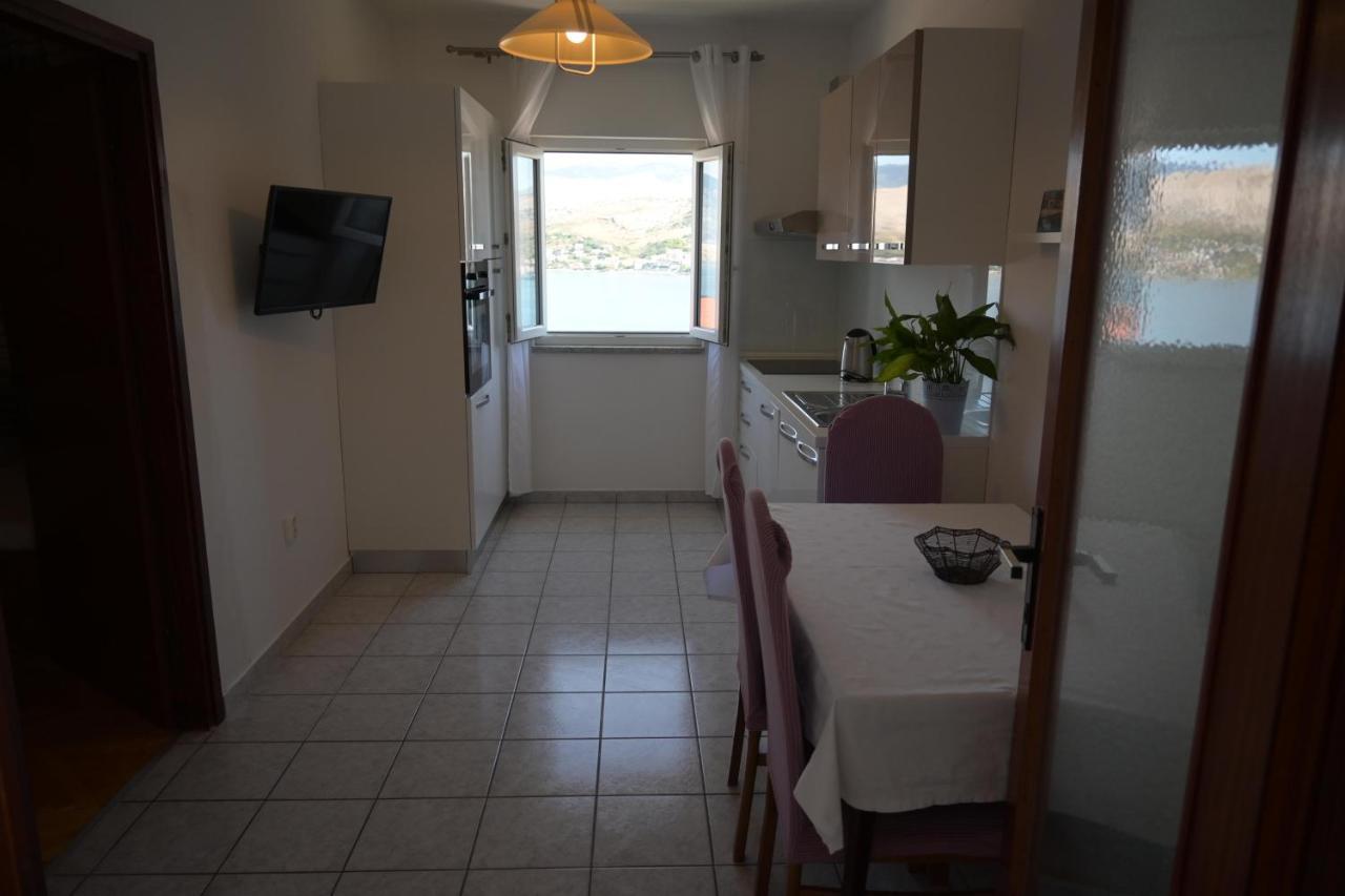Apartments With A Parking Space Pag - 9388 Pag Town Luaran gambar